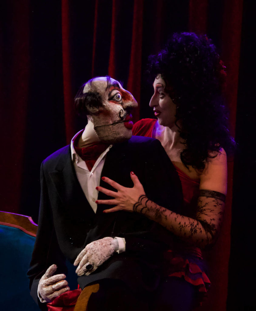 La Cantatrice Chauve La Cantatrice Chauve · Samedi 16 octobre 2021 · Théâtre de Grand-Champ, Gland · Côte à Côte